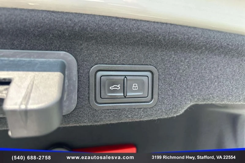 2015 Audi D4 A8 - Image 13 of 20