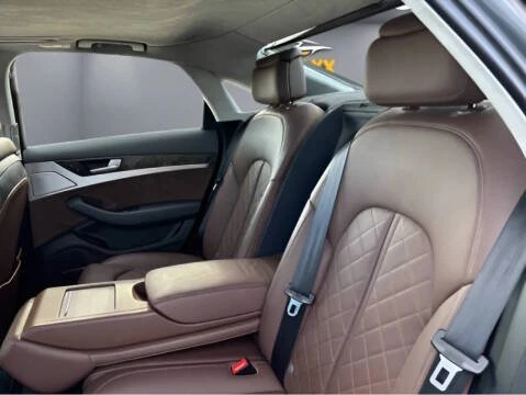 2015 Audi D4 A8 - Image 8 of 9