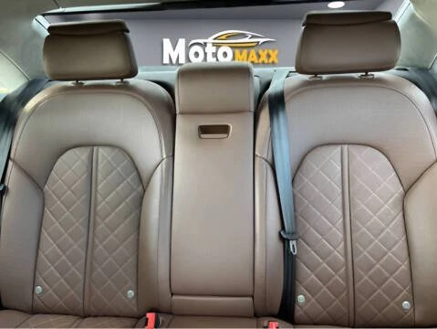 2015 Audi D4 A8 - Image 9 of 9