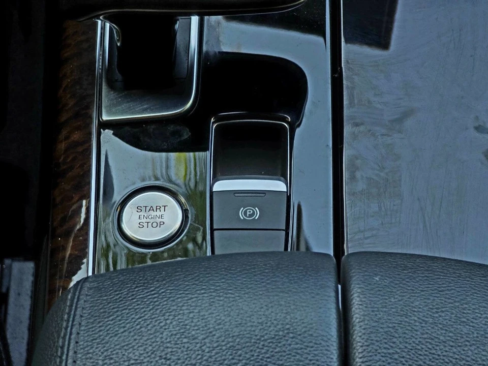 2015 Audi D4 A8 - Image 15 of 21