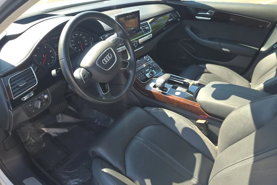 2015 Audi D4 A8 - Image 9 of 18