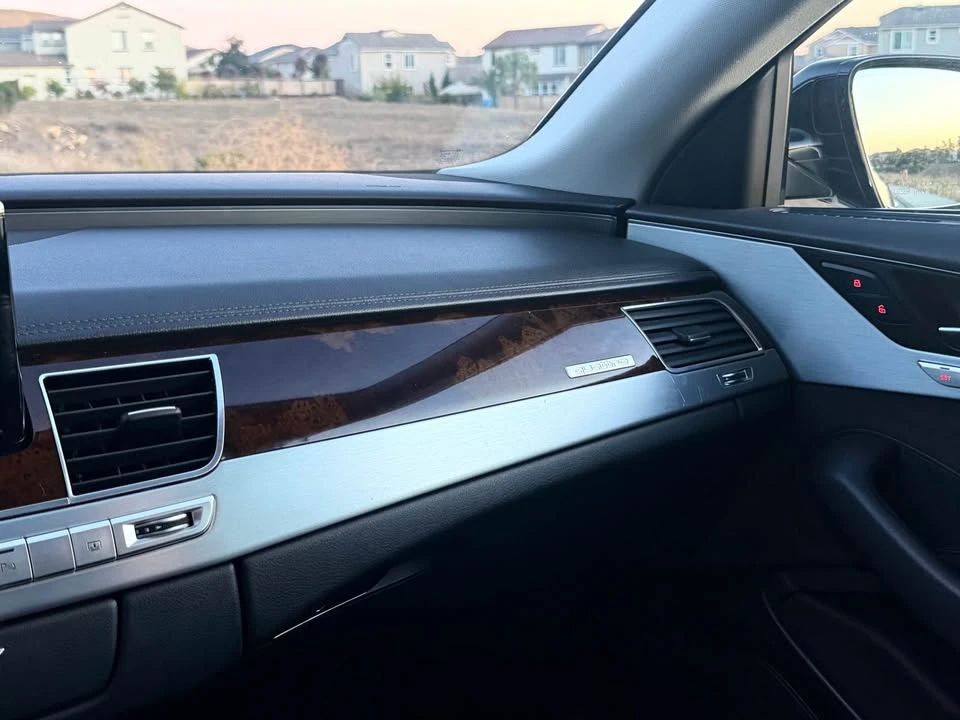 2015 Audi D4 A8 - Image 10 of 15