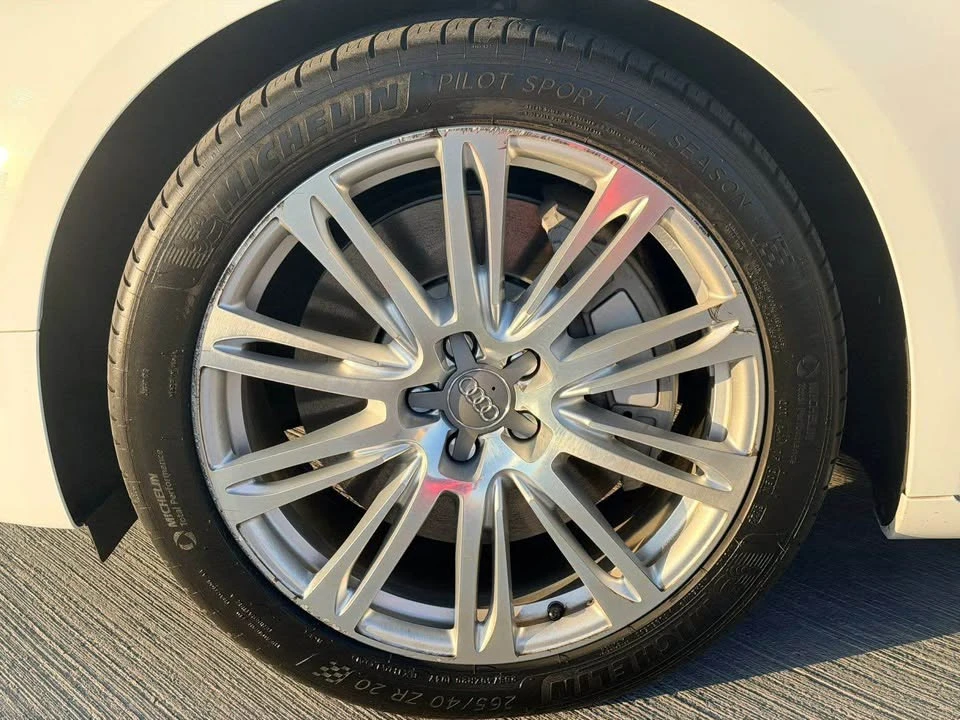 2015 Audi D4 A8 - Image 8 of 16
