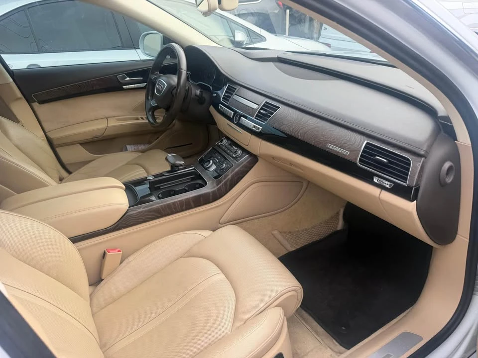 2015 Audi D4 A8 - Image 10 of 14