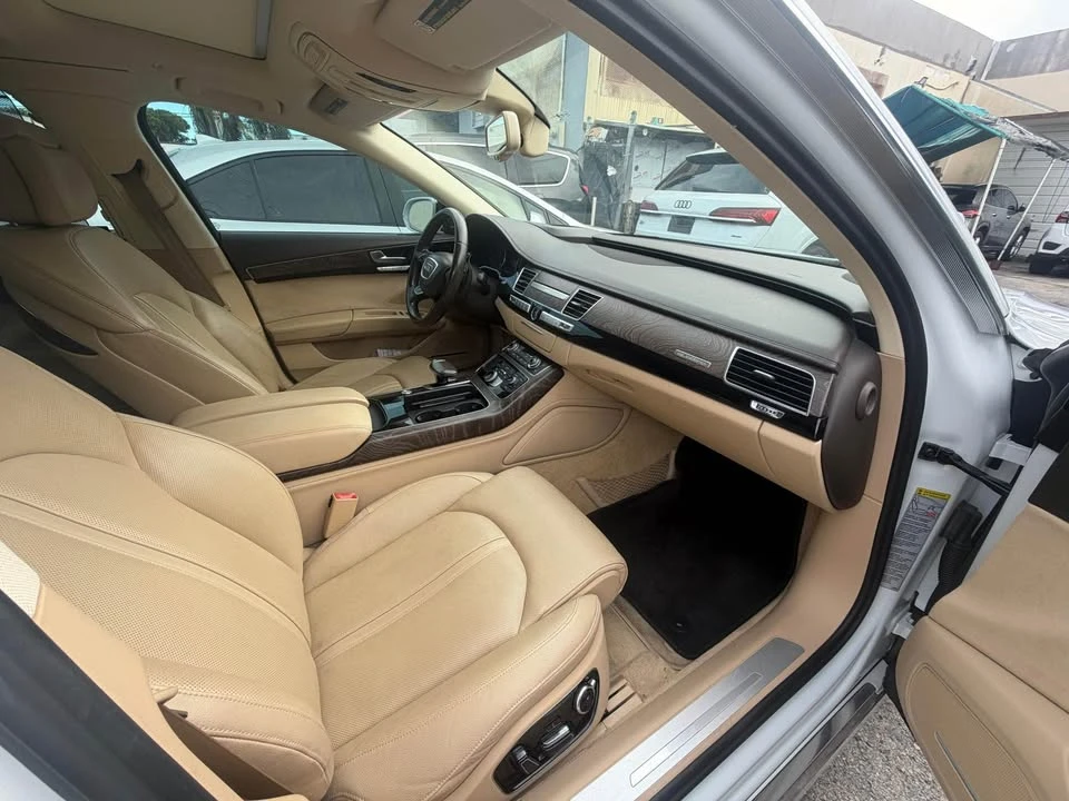 2015 Audi D4 A8 - Image 9 of 14