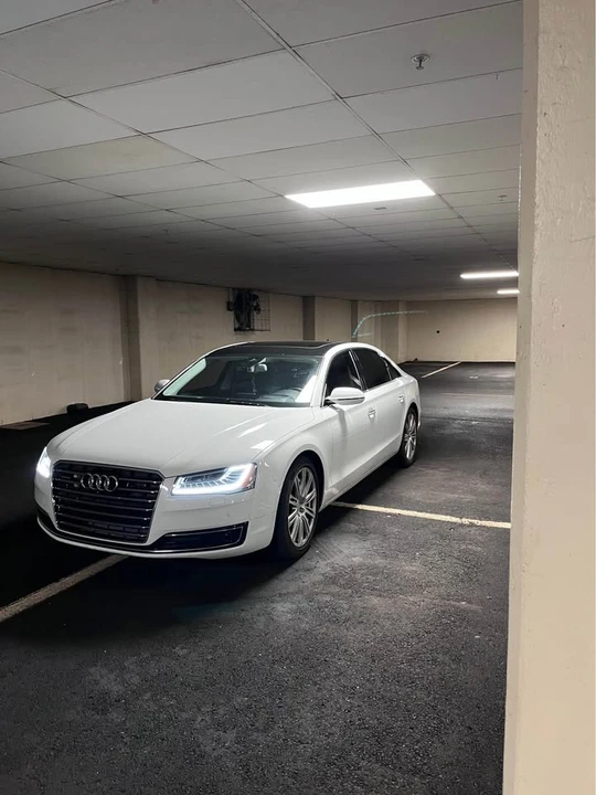 2015 Audi D4 A8 - Image 8 of 8