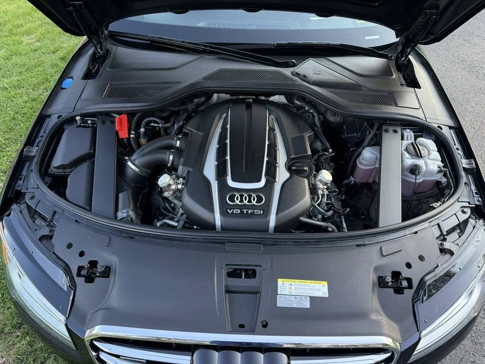 2015 Audi D4 A8 - Image 7 of 10
