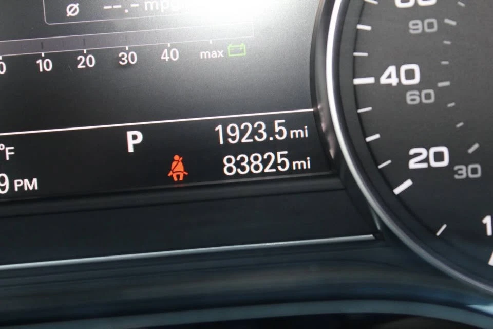 2015 Audi D4 A8 - Image 9 of 20