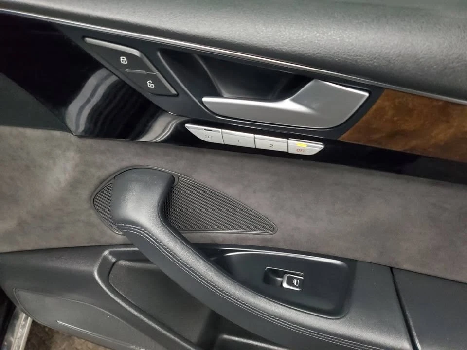 2015 Audi D4 A8 - Image 16 of 20