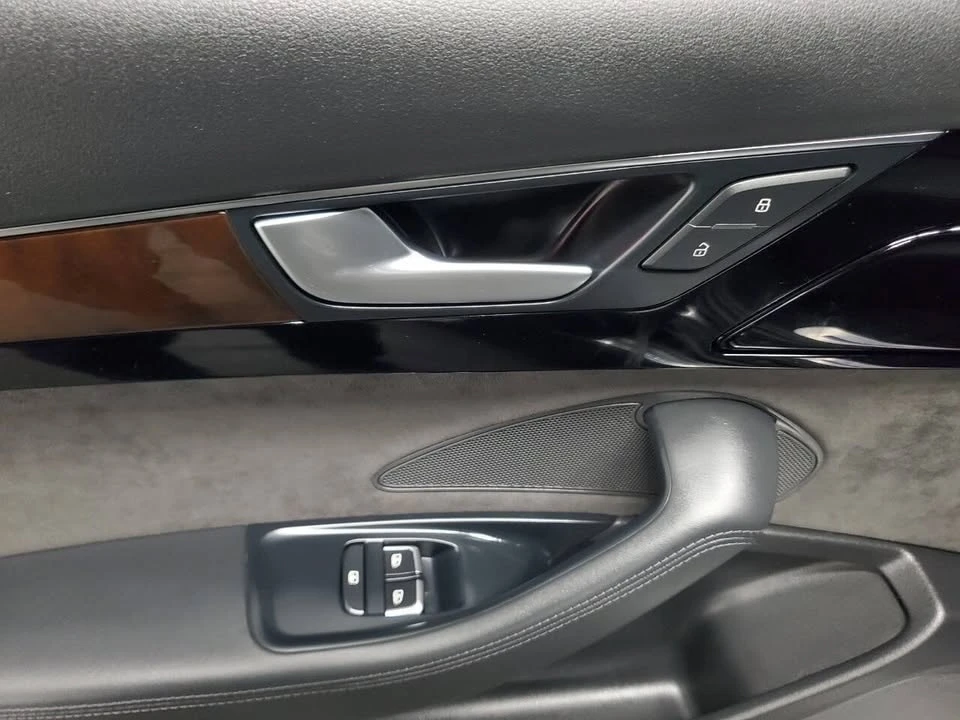 2015 Audi D4 A8 - Image 13 of 20