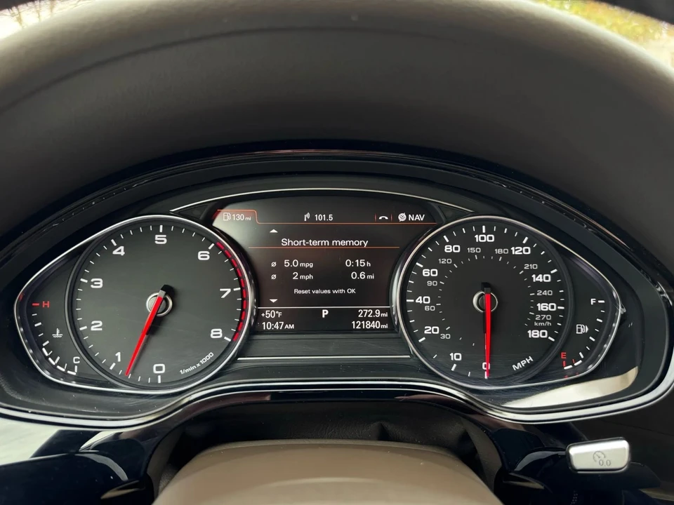 2015 Audi D4 A8 - Image 7 of 21