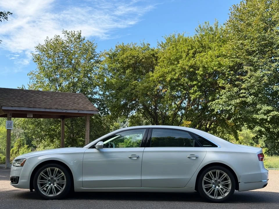 2015 Audi D4 A8 - Image 2 of 19