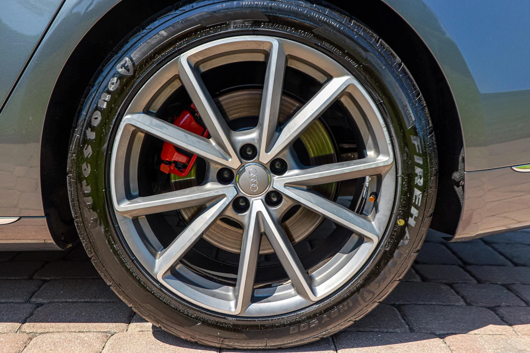 2015 Audi D4 A8 - Image 28 of 31