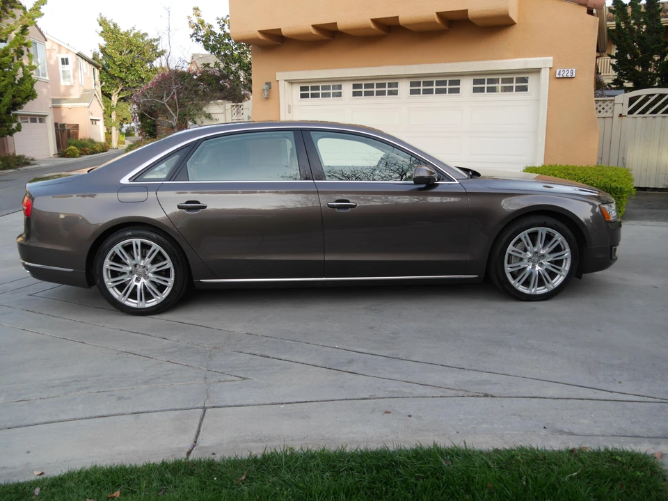 2015 Audi D4 A8 - Image 13 of 31