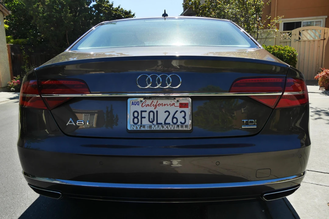 2015 Audi D4 A8 - Image 5 of 31
