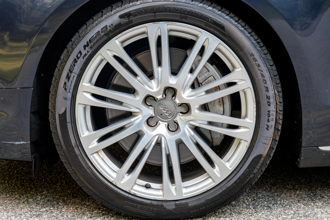 2015 Audi D4 A8 - Image 12 of 31