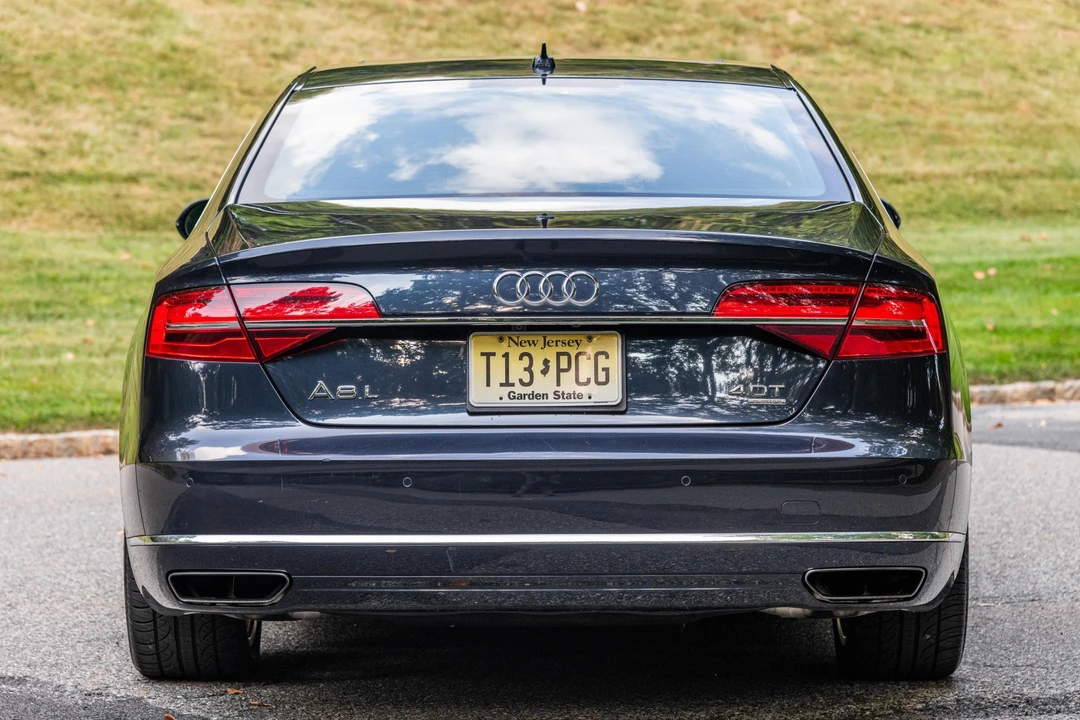 2015 Audi D4 A8 - Image 5 of 31
