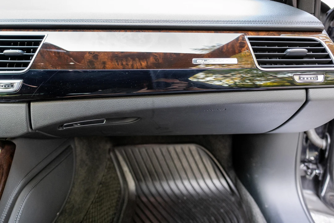 2015 Audi D4 A8 - Image 30 of 31