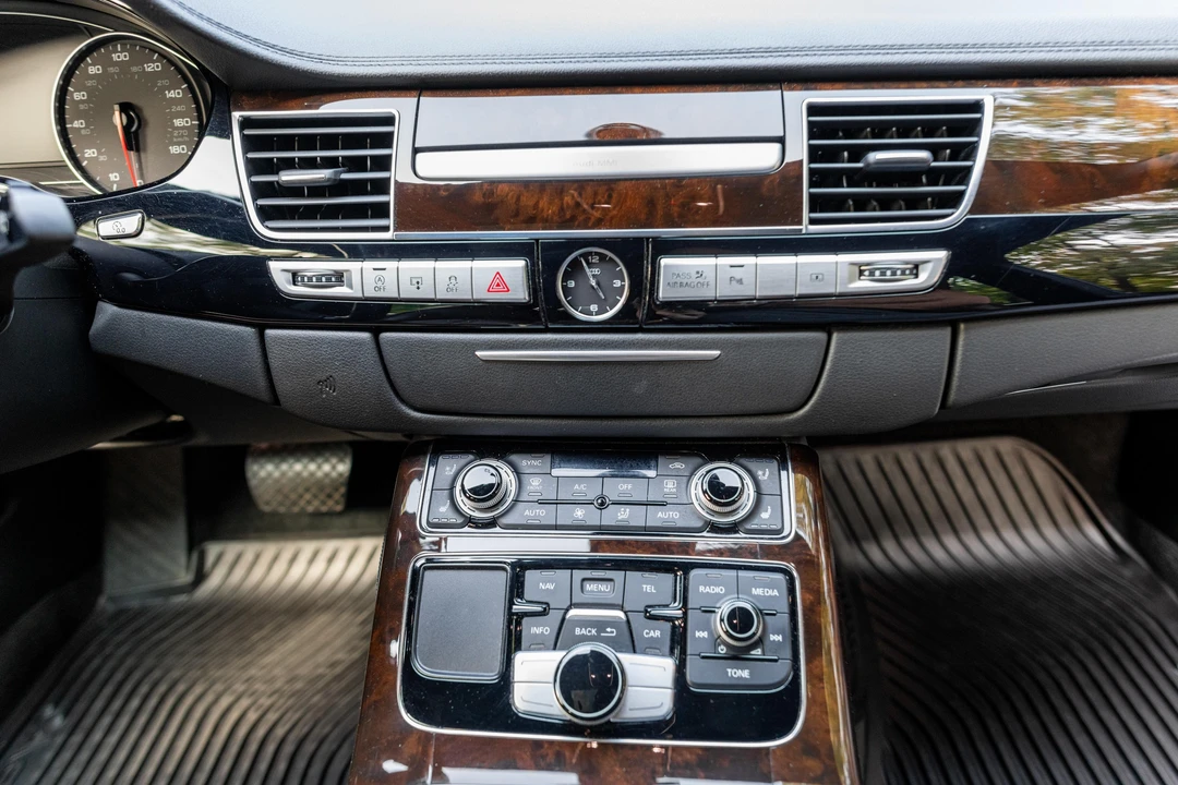 2015 Audi D4 A8 - Image 28 of 31