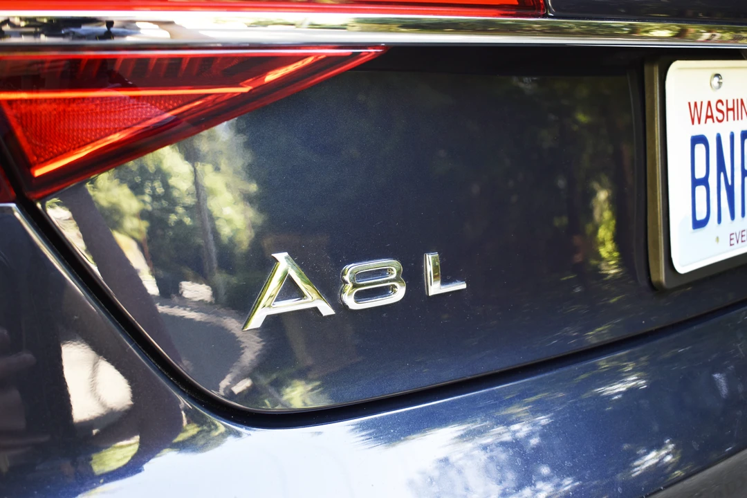 2015 Audi D4 A8 - Image 17 of 31