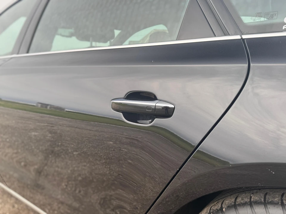 2015 Audi D4 A8 - Image 26 of 31