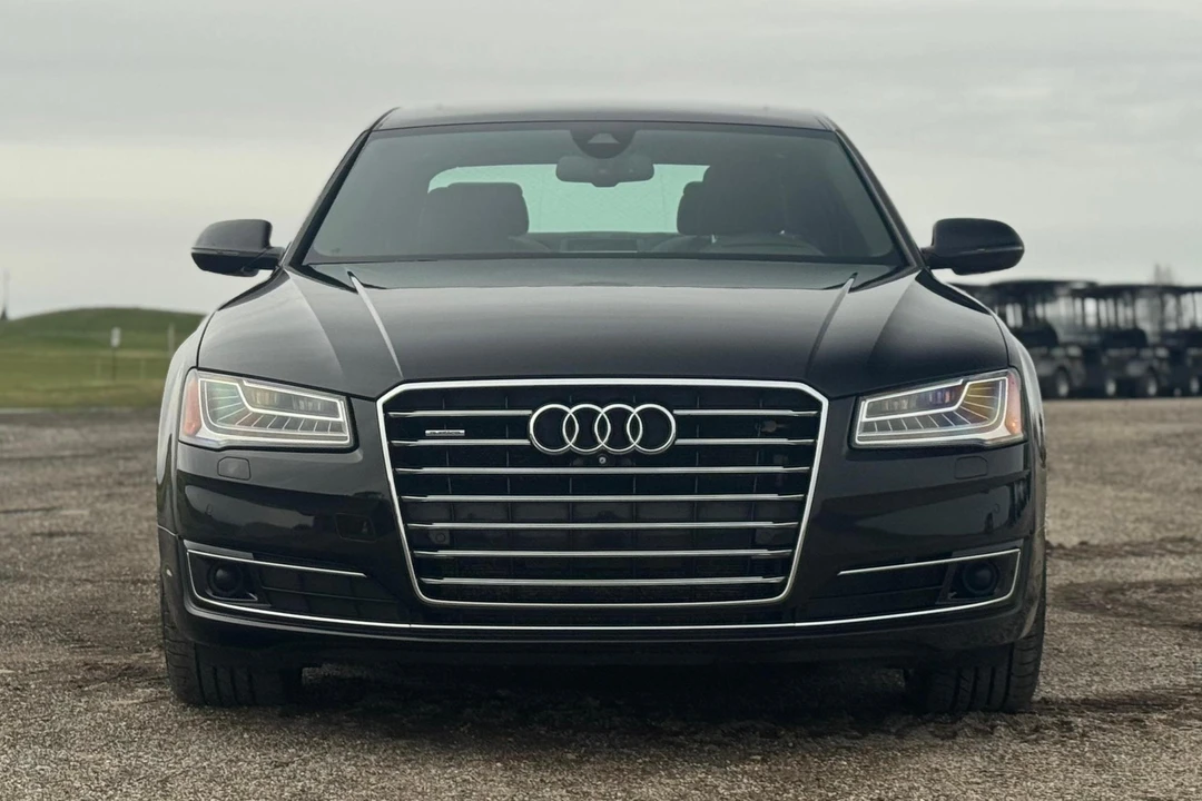 2015 Audi D4 A8 - Image 2 of 31