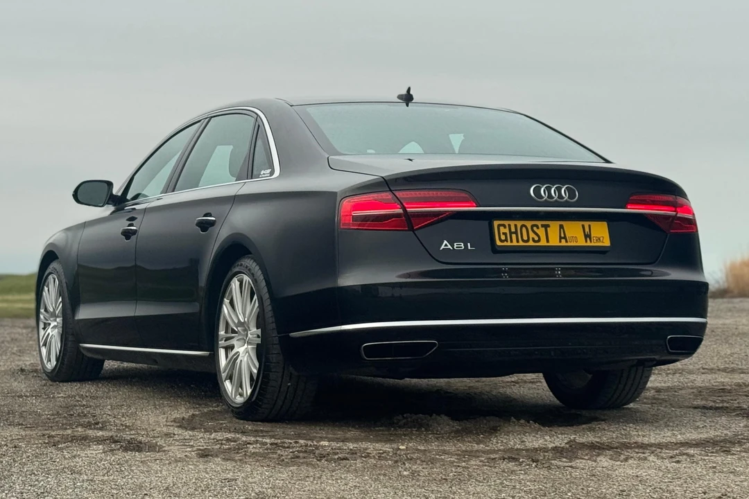 2015 Audi D4 A8 - Image 4 of 31