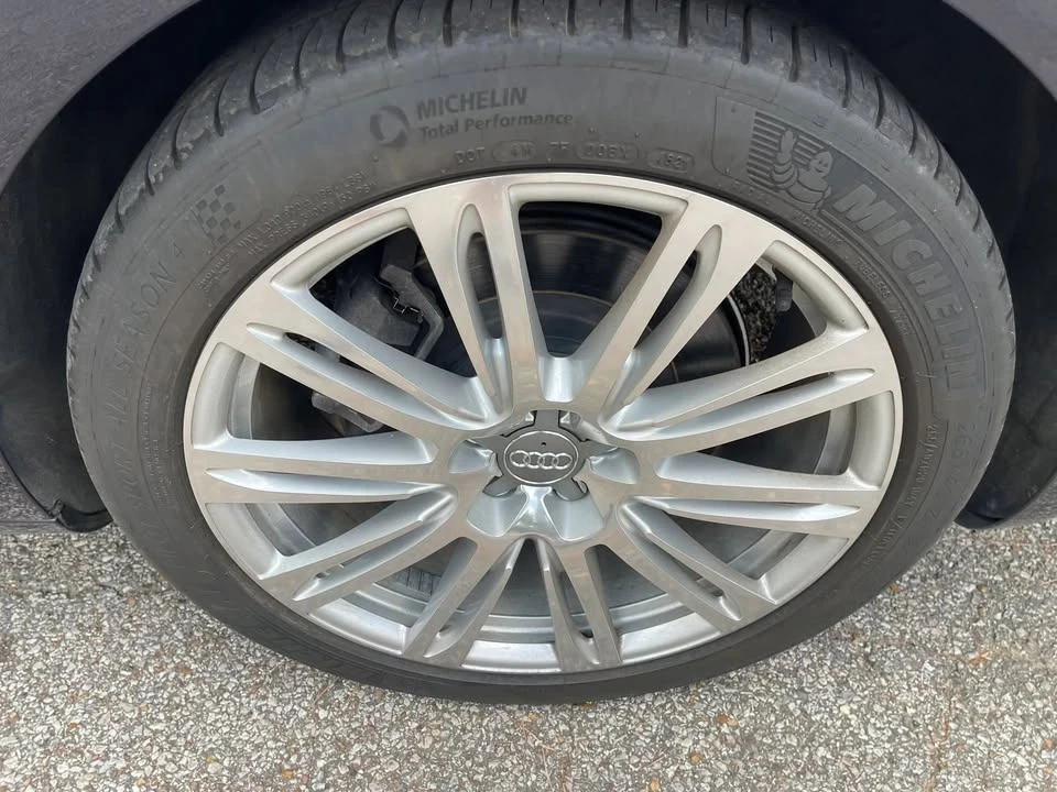 2015 Audi D4 A8 - Image 9 of 20