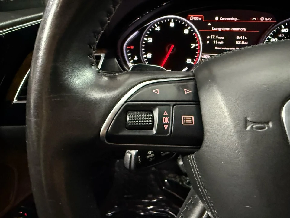 2015 Audi D4 A8 - Image 15 of 21