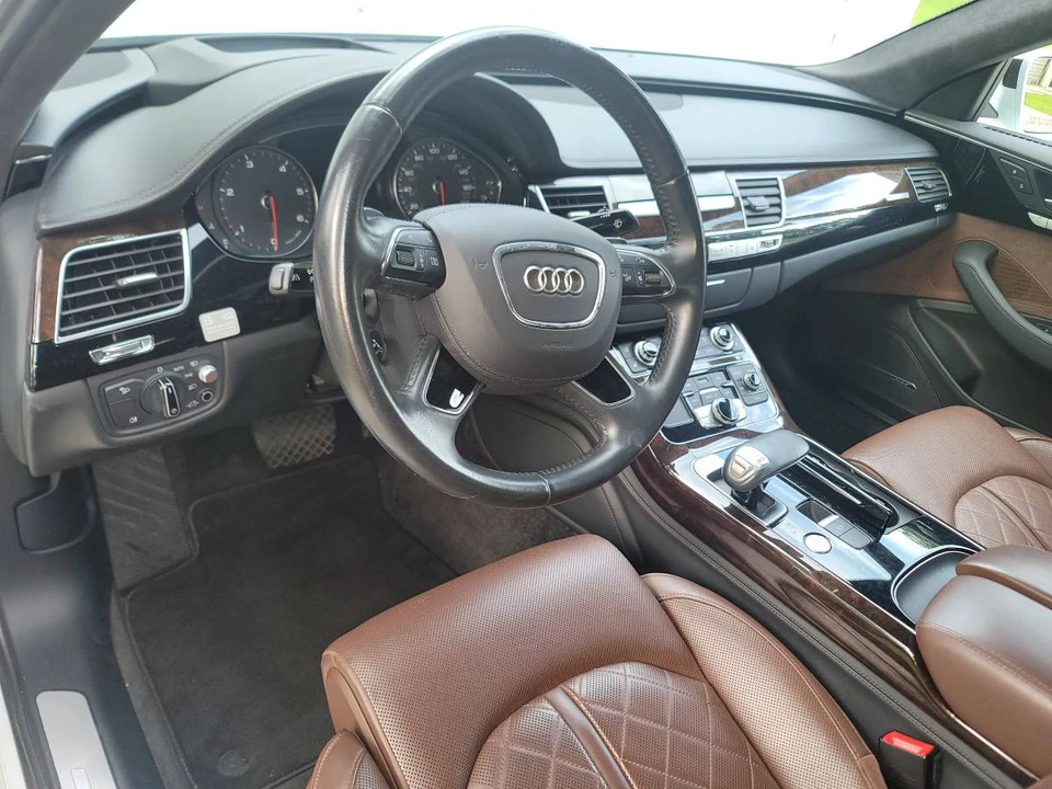 2015 Audi D4 A8 - Image 11 of 16