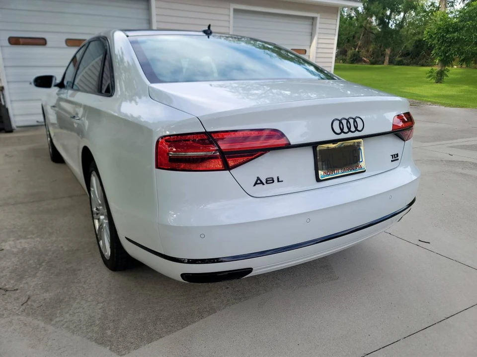 2015 Audi D4 A8 - Image 5 of 16