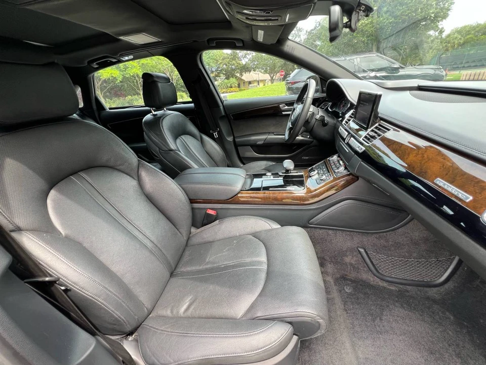 2015 Audi D4 A8 - Image 10 of 17