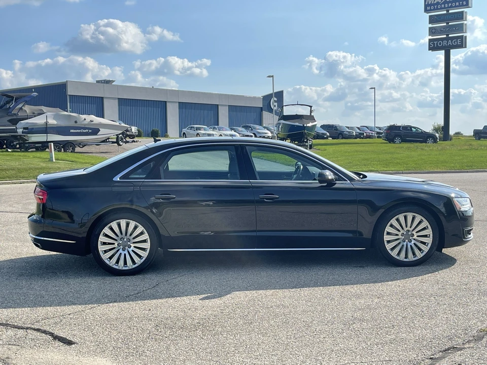 2015 Audi D4 A8 - Image 16 of 31