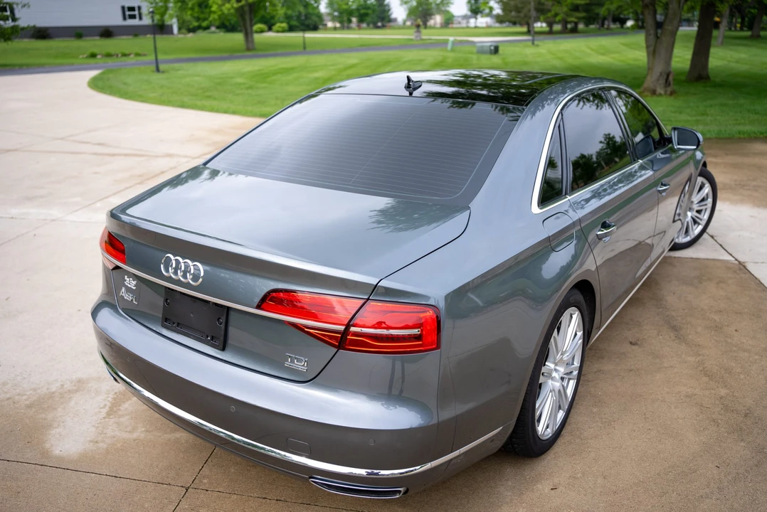 2015 Audi D4 A8 - Image 19 of 31