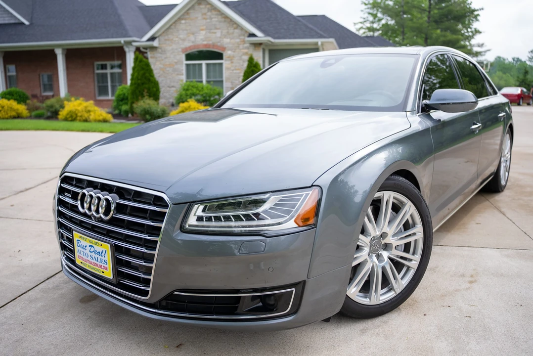 2015 Audi D4 A8 - Image 3 of 31
