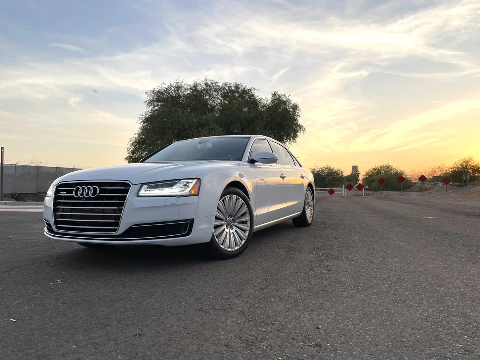 2015 Audi D4 A8 - Image 5 of 31