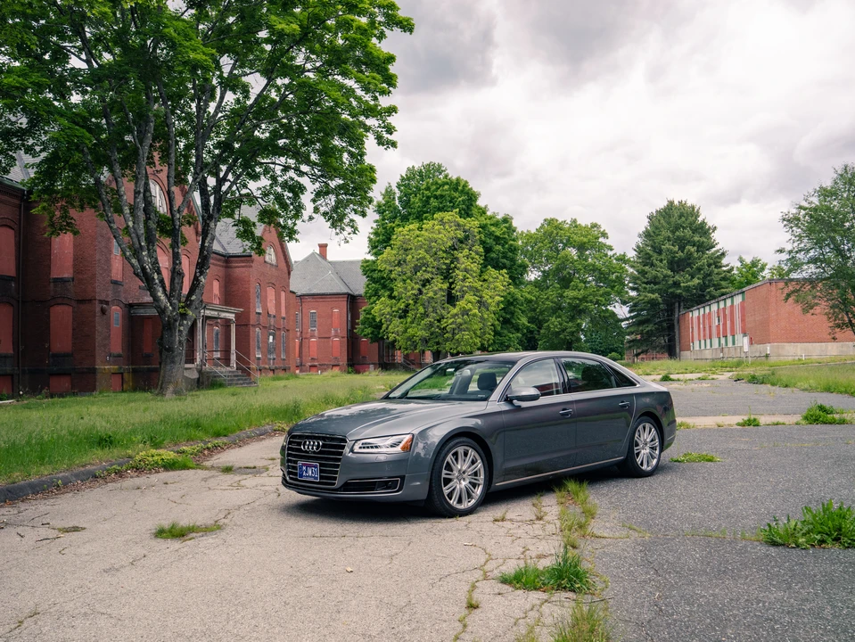 2015 Audi D4 A8 - Image 3 of 31