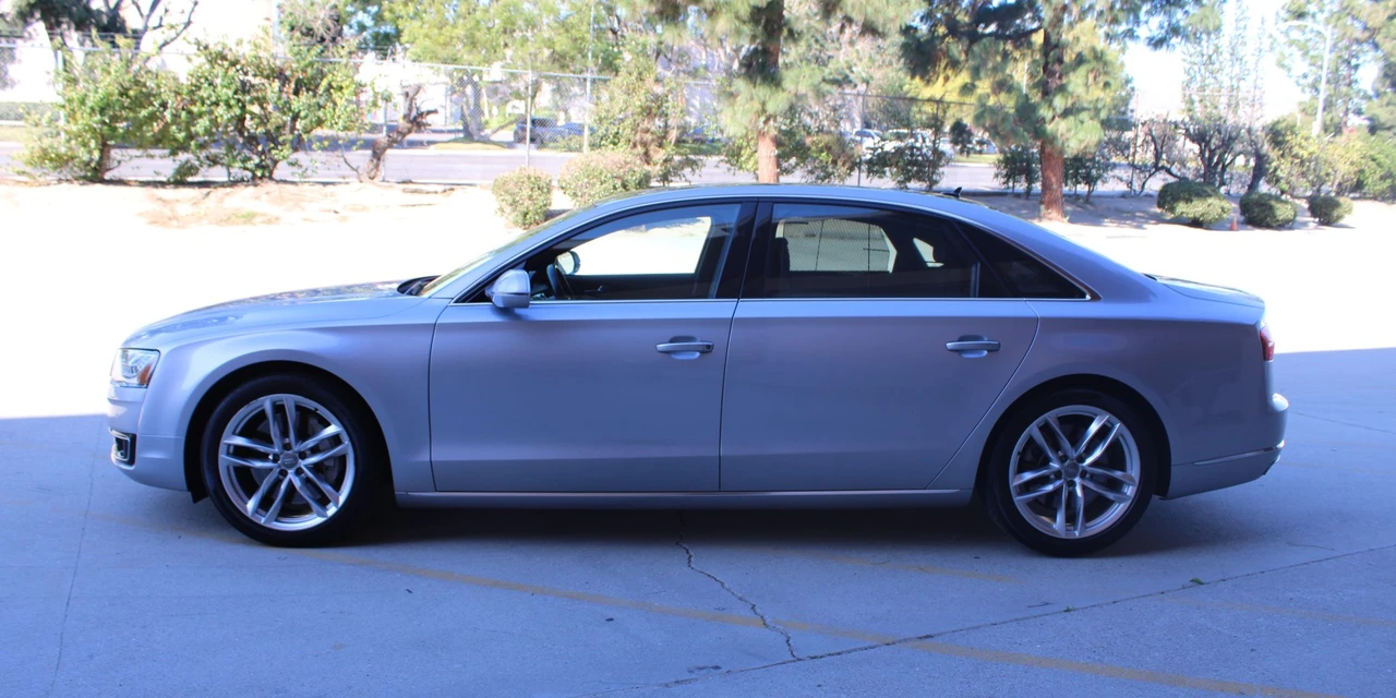 2015 Audi D4 A8 - Image 5 of 31
