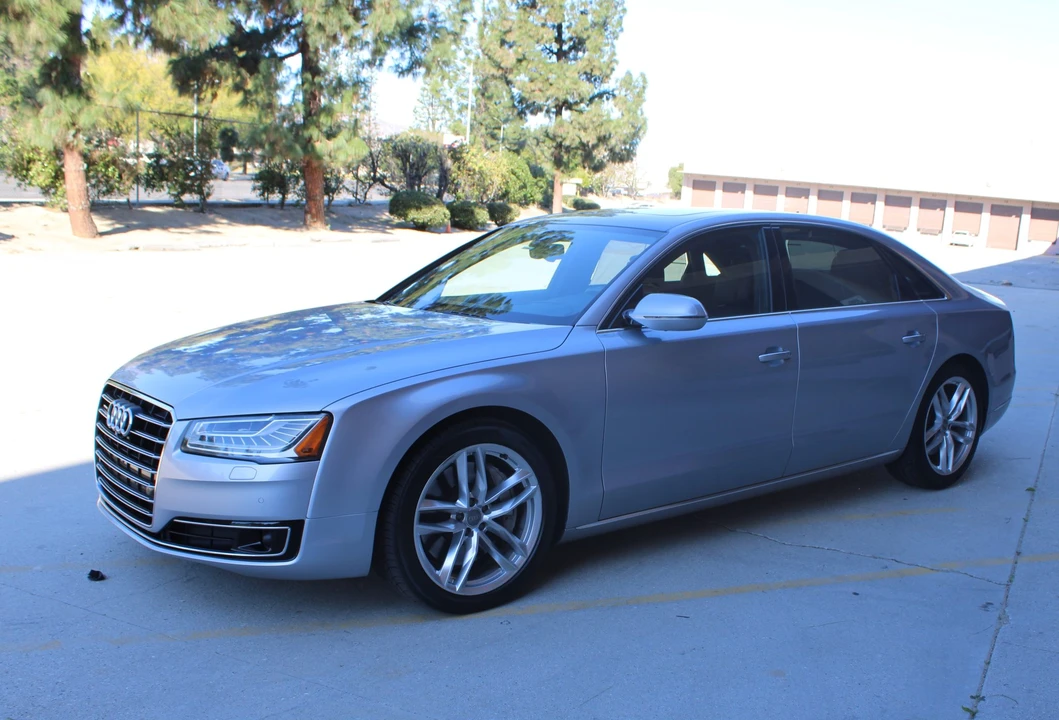 2015 Audi D4 A8 - Image 4 of 31