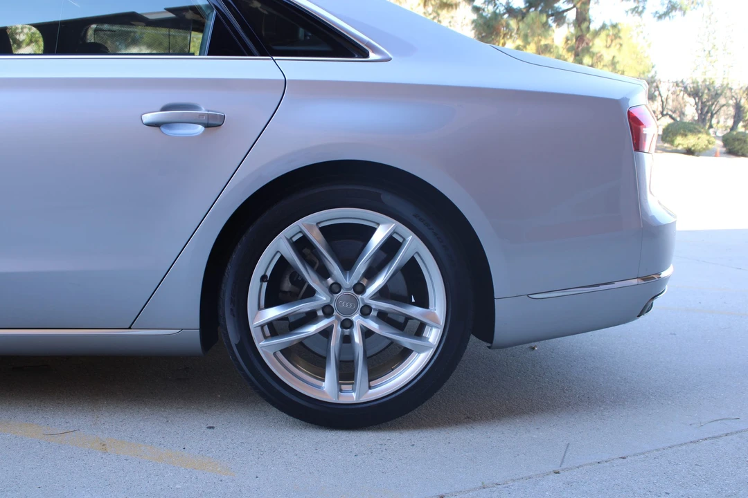 2015 Audi D4 A8 - Image 10 of 31