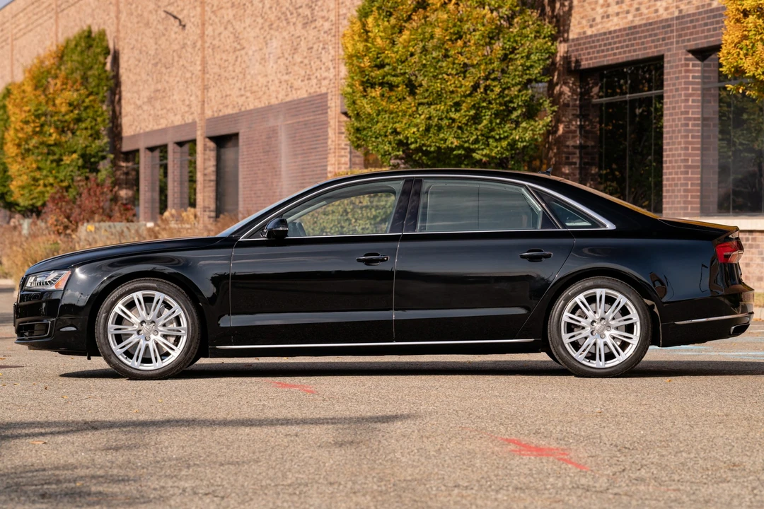 2015 Audi D4 A8 - Image 7 of 31