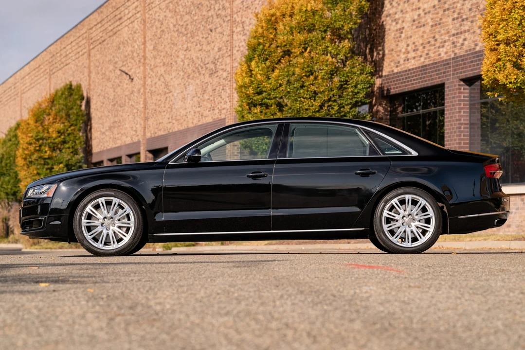 2015 Audi D4 A8 - Image 6 of 31