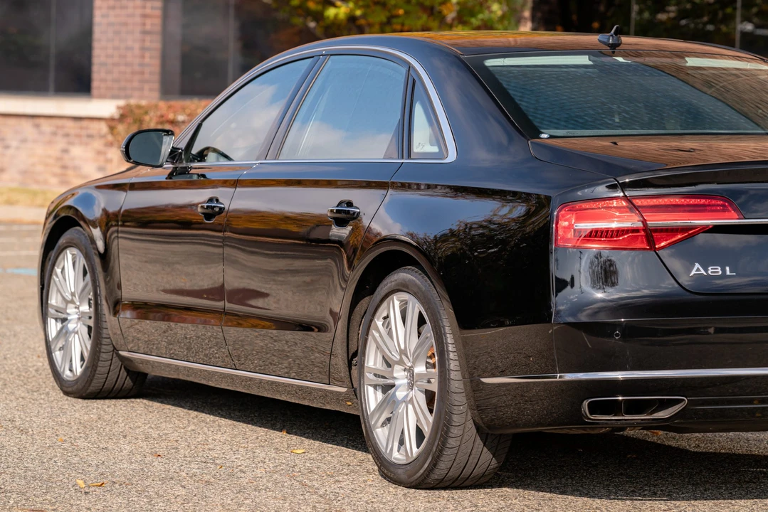 2015 Audi D4 A8 - Image 27 of 31