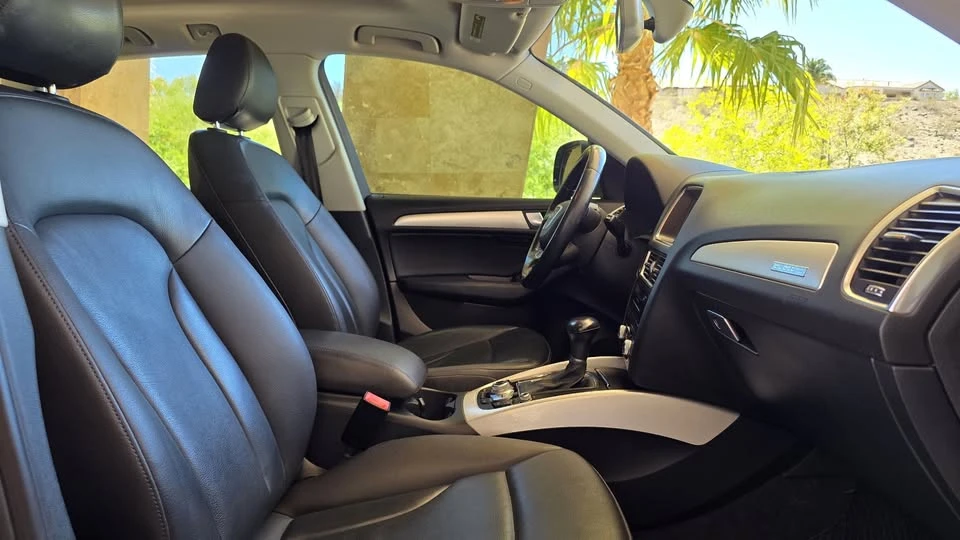 2015 Audi 8R Q5 - Image 8 of 20