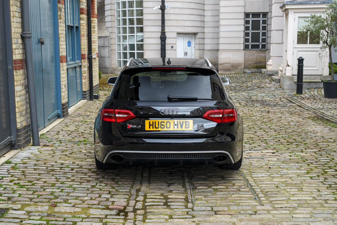 2015 Audi B8 RS4 - Image 6 of 21