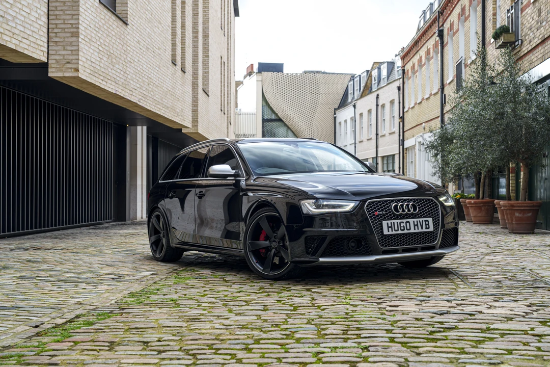 2015 Audi B8 RS4 - Image 10 of 21