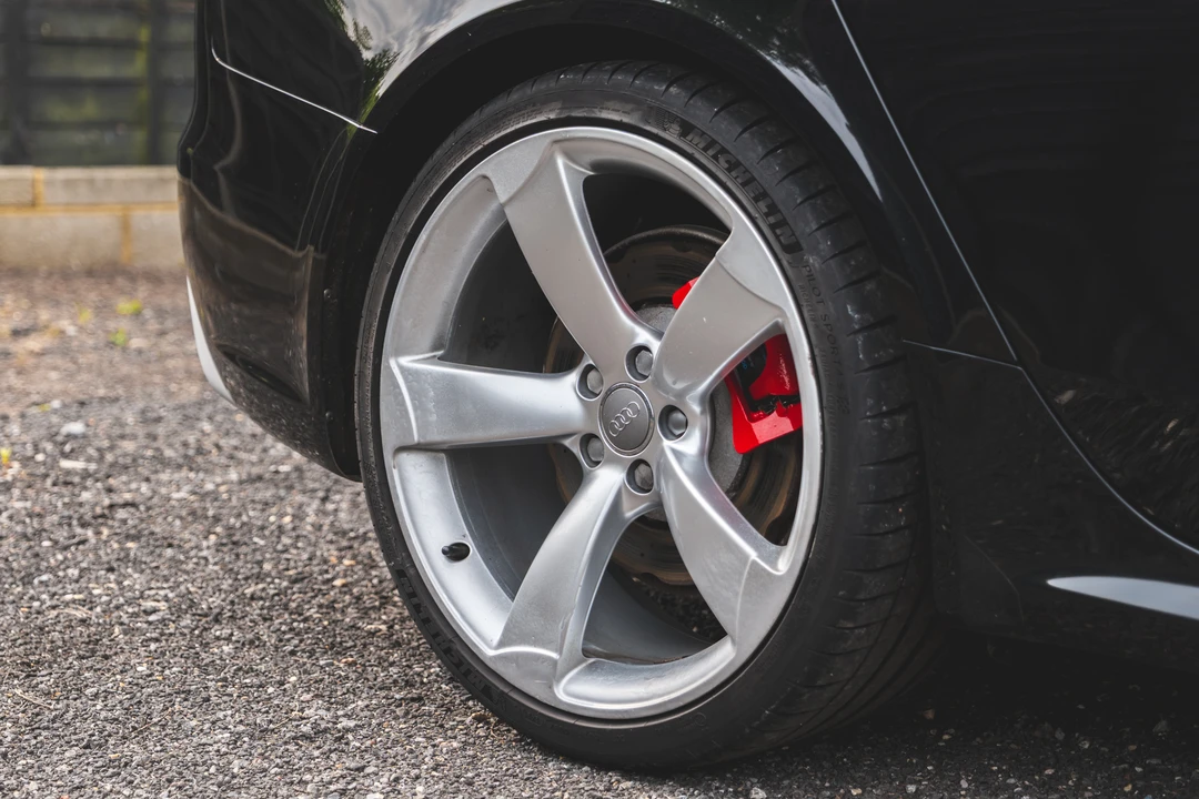 2015 Audi B8 RS4 - Image 28 of 31