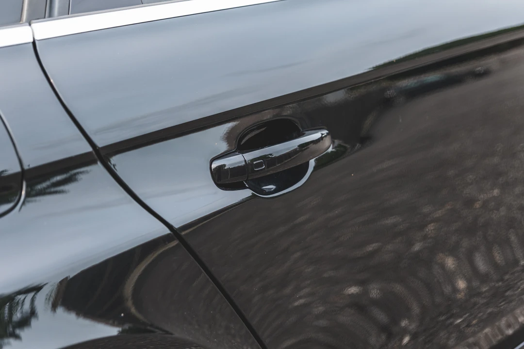 2015 Audi B8 RS4 - Image 17 of 31