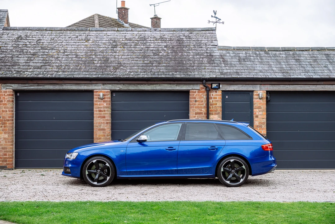 2015 Audi B8 S4 - Image 5 of 31