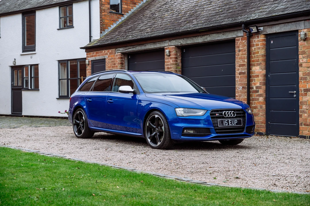 2015 Audi B8 S4 - Image 10 of 31